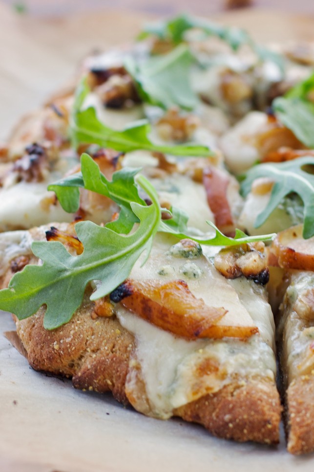 PEAR, WALNUT, BLUE CHEESE ARTISAN PIZZA