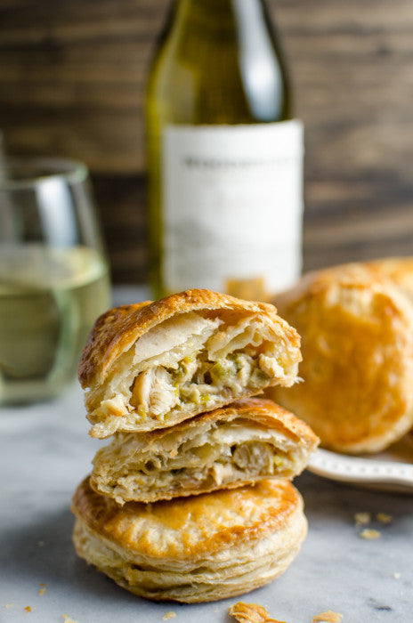 MINI CREAMY AND CHEESY CHICKEN PIES