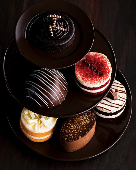Gourmet Mini Cakes Sampler - 6 included