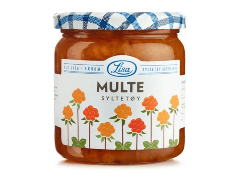 A glass jar of Lisa Multe Syltetóy (cured pork belly) with a blue and white checkered lid and a white label decorated with orange and red flowers, on a white background.