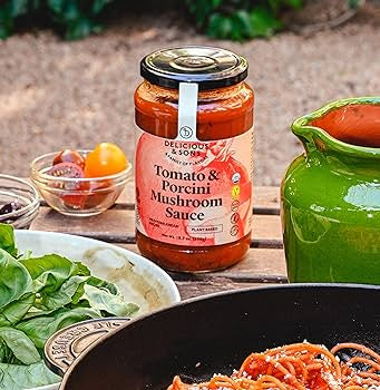 Delicious & Sons - Organic Italian Puttanesca and Porcini Mushroom Tomato Pasta Sauce - Pack of 4 - Keto, Gluten Free