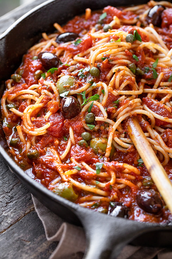 Delicious & Sons - Organic Italian Puttanesca and Porcini Mushroom Tomato Pasta Sauce - Pack of 4 - Keto, Gluten Free