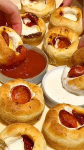 Mini Pizza Cupcakes - 1 Dozen