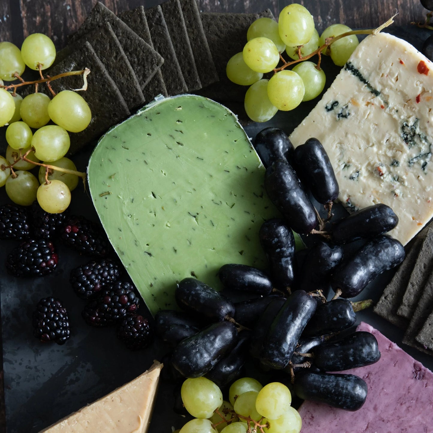 Amanti Green Gouda Pesto Cheese, 8 oz