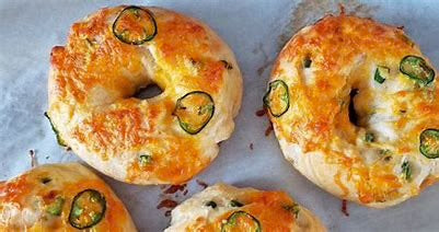 Fresh New York JalapeΓ±o & Cheese Bagels - Delicious - Pack of 12 - Gluten Free, Kosher, Keto