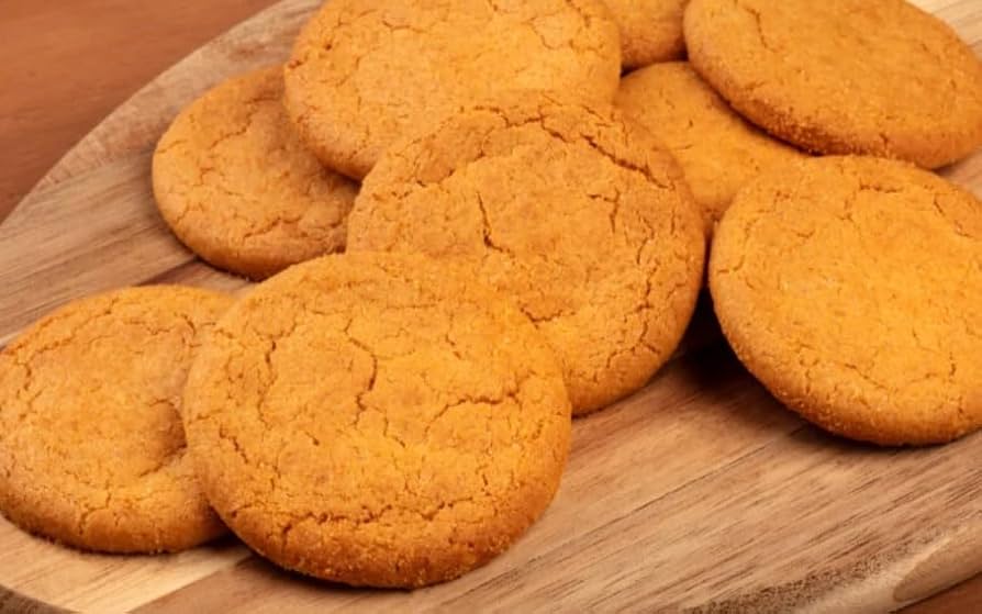 Nyakers Swedish Lemon Cookies - Original, Famous & Old Fashioned Lemon Gourmet Cookies Traditionally Baked in Sweden Since 1952 - Deliciously Sweet Cookies Gift Tub for Any Occasions, 12.34 oz