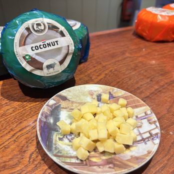Henri Willig Cheese with Coconut