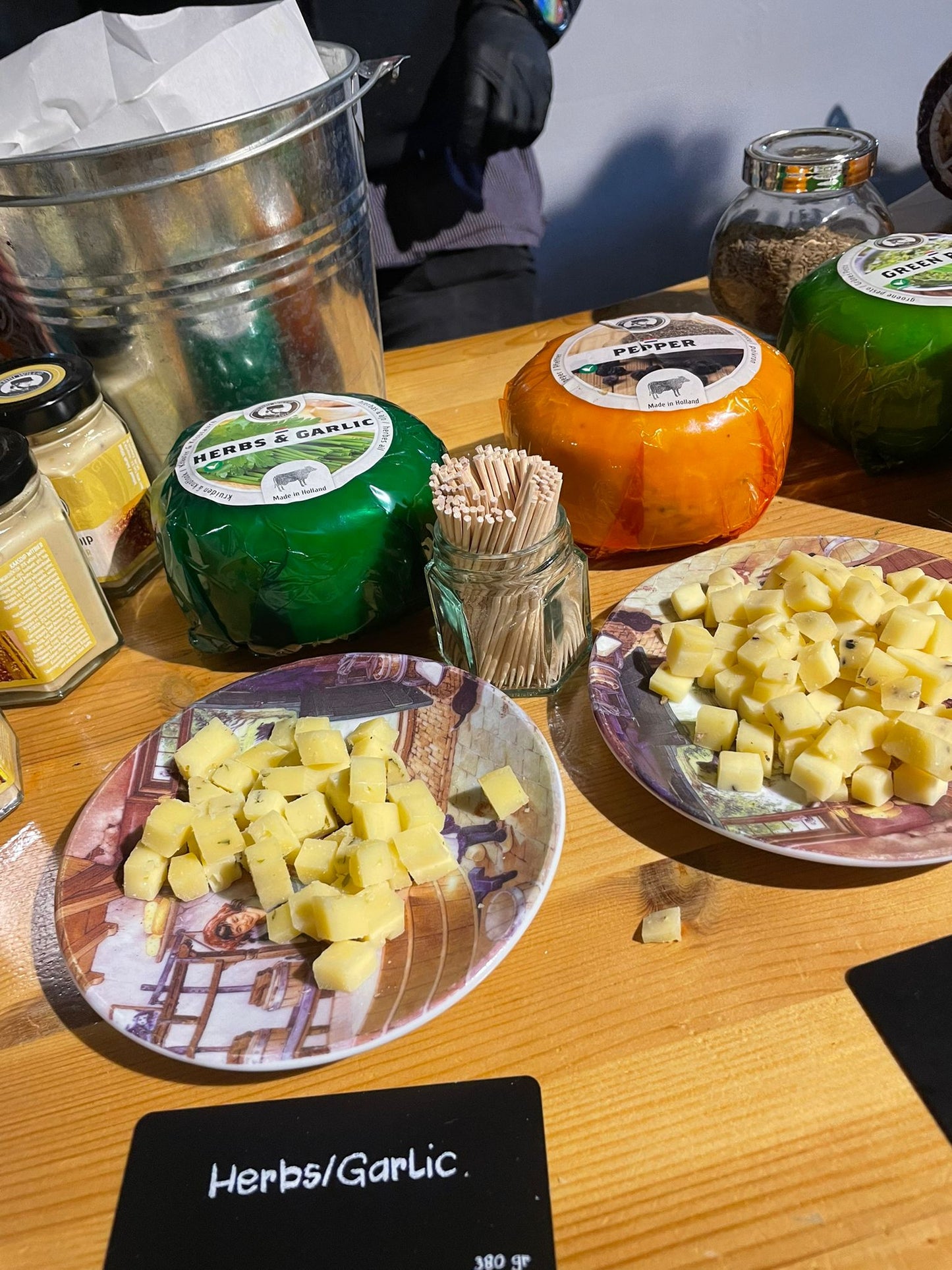 Henri Willig Cheese with Herbs and Garlic