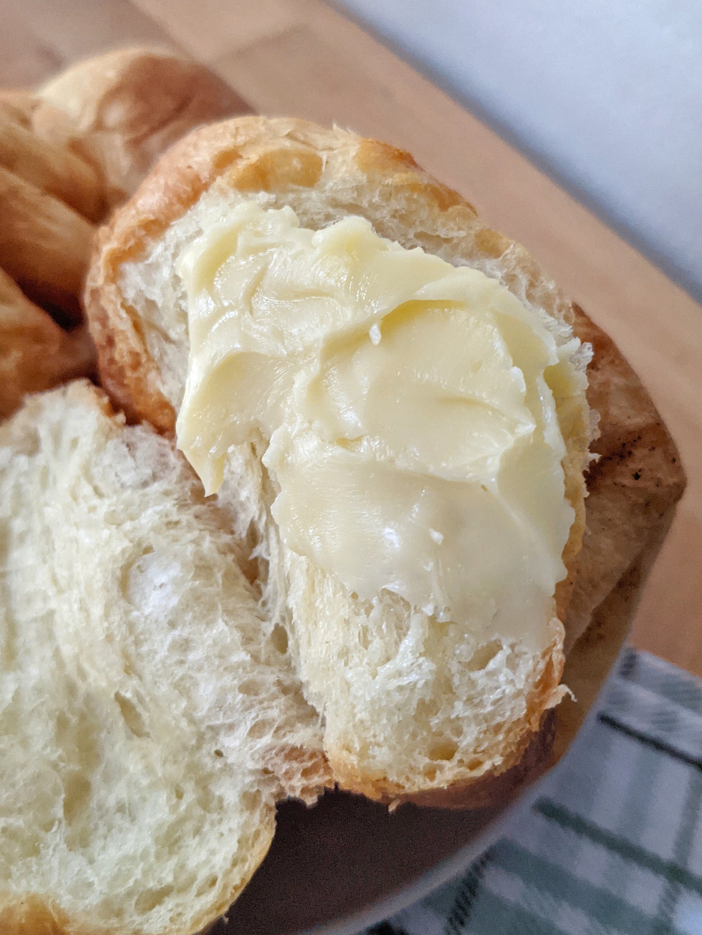 La Conviette Mini French Butter Roll, Salted, 40 Rolls - 5 Count/Bulk Case