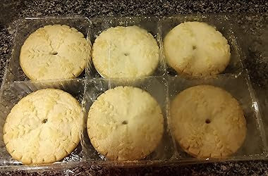 Walker’s Mince Pies – 6 Count, Pack of 3 - Luxury Holiday Treats and Dessert from Scotland, Suitable for Vegetarians