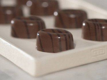 Callebaut Recipe No. 823 Finest Belgian Milk Chocolate With 33.6% Cacao, 20.8% Milk, 5.51 Pound