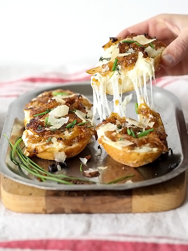 French Onion Cheese Bread