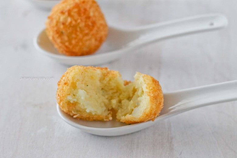 Cheddar Potato Balls