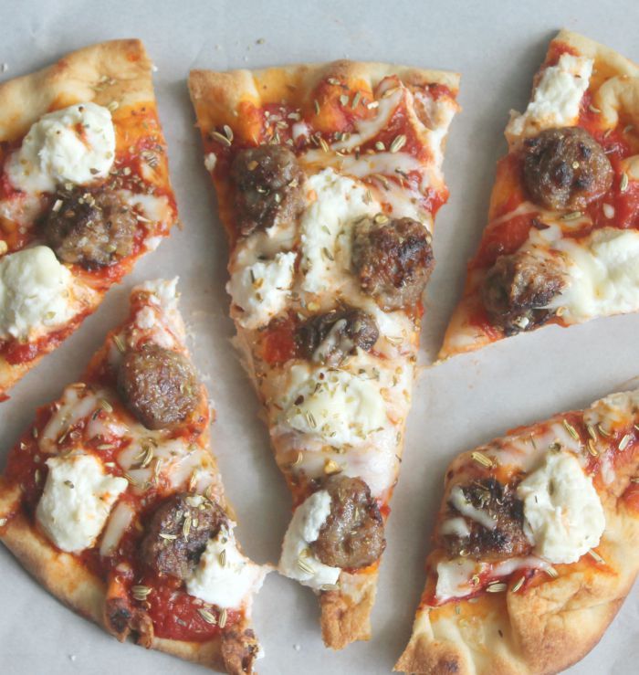 Sausage, Ricotta & Onion Naan Pizza
