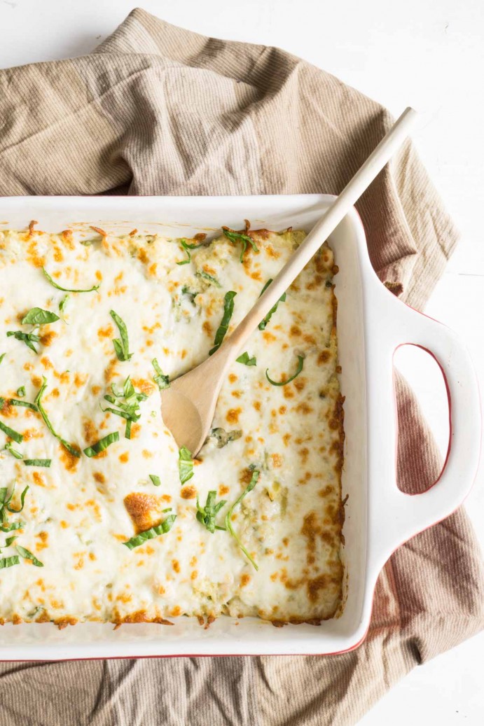 Spinach, Artichoke & Red Pepper Quinoa Bake