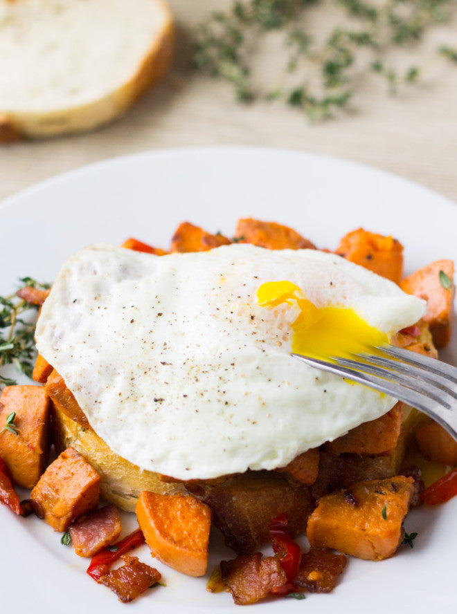 SWEET POTATO HASH WITH BACON AND RED PEPPERS