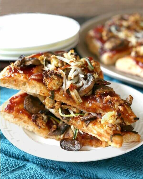 Vegan BBQ Veggie Pizza