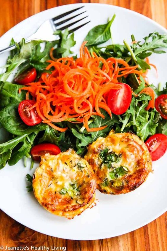 Crustless Mini Quiche: Asparagus & Sweet Pepper - 50 pieces per tray