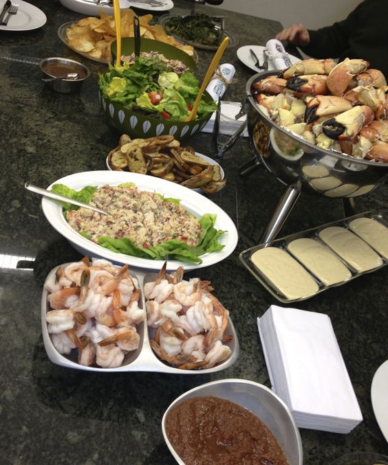 Stone Crab Claws - Jumbo - 1 lb - 2-4 pieces