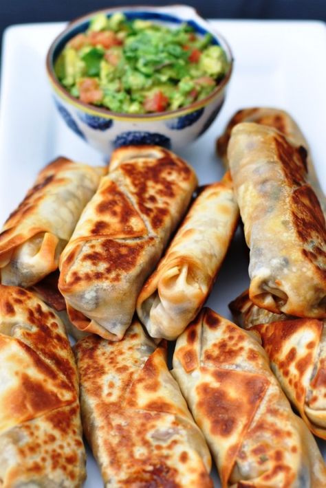 Black Bean and Sharp Cheddar Spring Roll - 50 pieces per tray