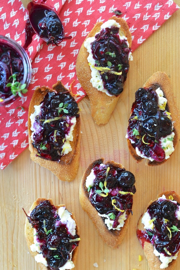 BLUEBERRY CHUTNEY & RICOTTA CROSTINI