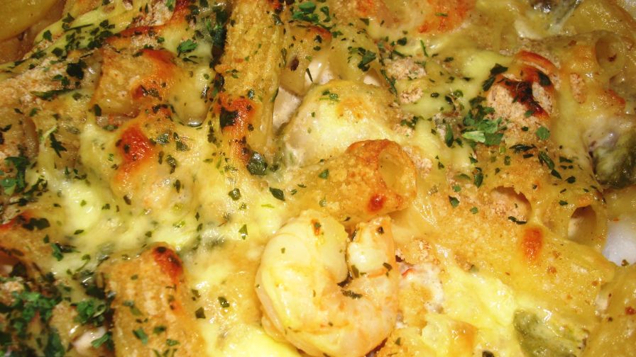 Creamy Cajun Shrimp and Crab Mac & Cheese