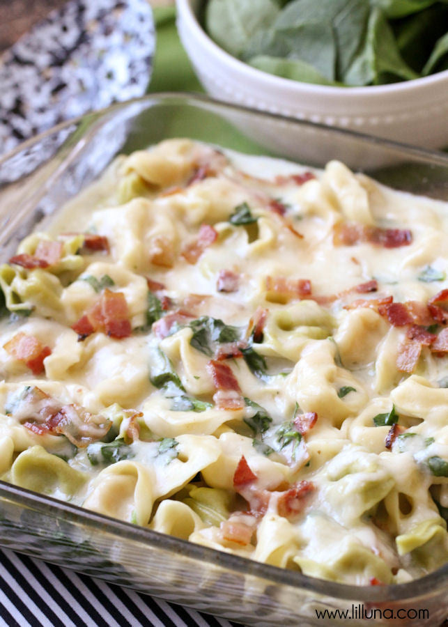 Cheesy Tortellini Spinach Bake