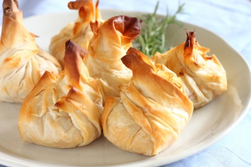 Caramel Apple in Beggar's Purse - 50 pieces per tray