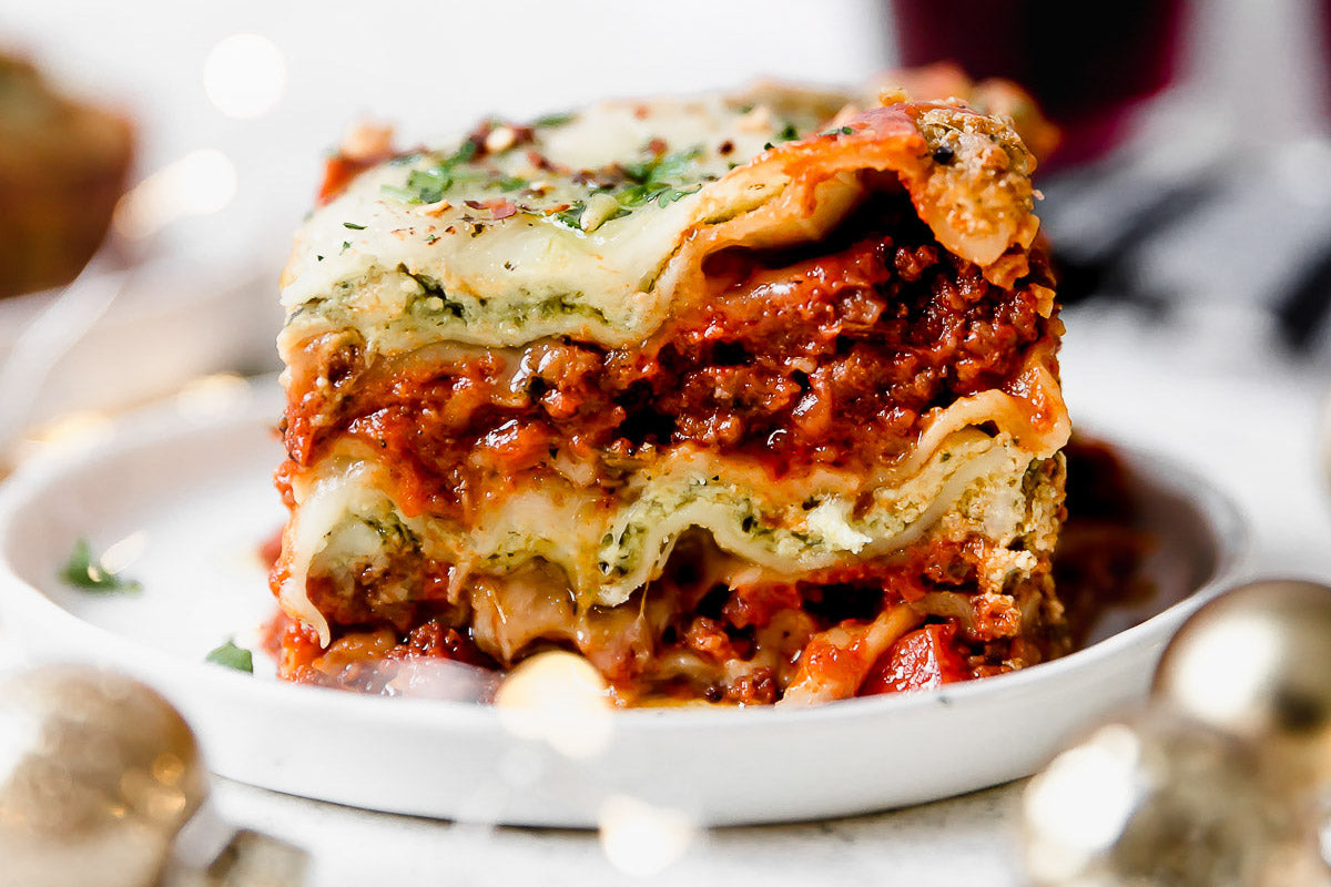 Homestyle Holiday Lasagna - Serves 10 - 12 - Vegetarian or Bolognese Meat Sauce