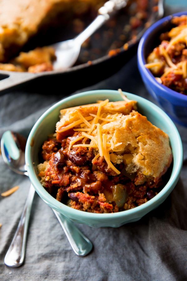 Cornbread Topped Skillet Chili