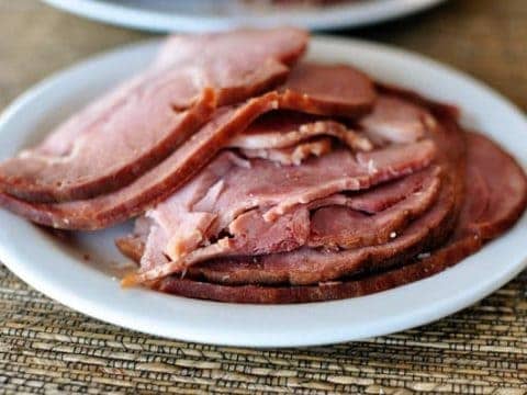 ORGANIC HARDWOOD SMOKED BONE-IN SPIRAL CUT 1/2 HAM