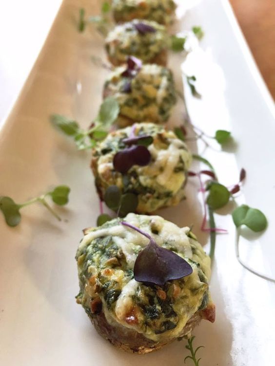 Mushroom Florentine - 40 pieces per tray