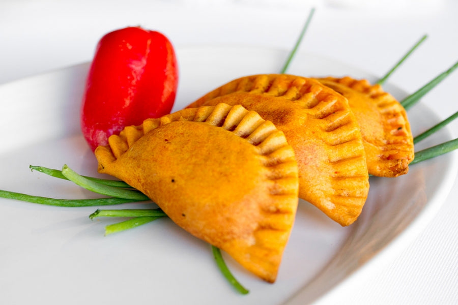 SOUTHWESTERN CHICKEN EMPANADAS - 35 pieces per tray