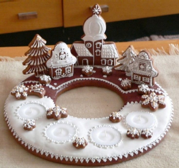 Holiday Wreath Cheese Boards / Food Wreath Boards