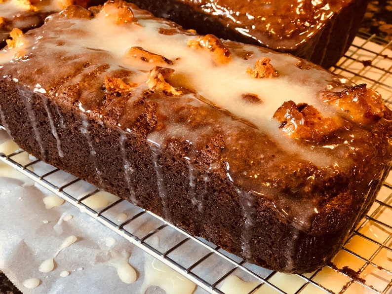 Cinnamon Bun Banana Bread - 1 Loaf