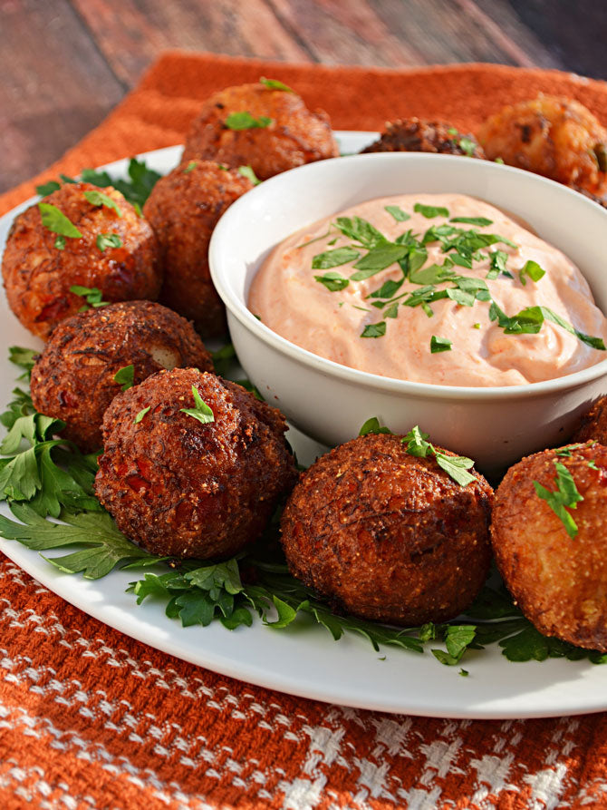 CHEESY CRAB POPPERS - 50 pieces per tray