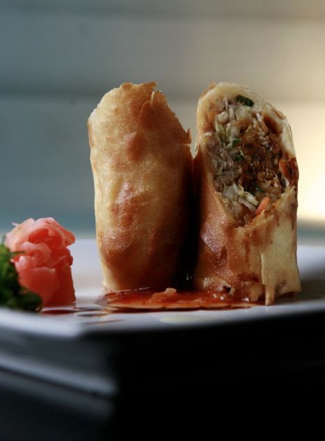 Peking Roasted Duck Spring Rolls - 50 pieces per tray