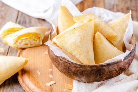 Goat Cheese & Honey Phyllo Triangle - 200 pieces