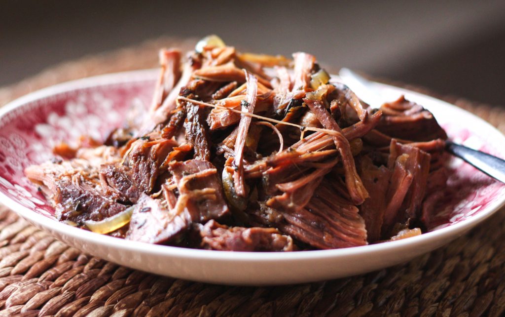 Slow Cooker Italian Red Wine Roast Beef