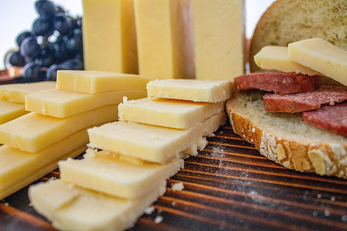 Westmeadow Farm Super Sharp Cheddar Cheese Bundle (48 oz)