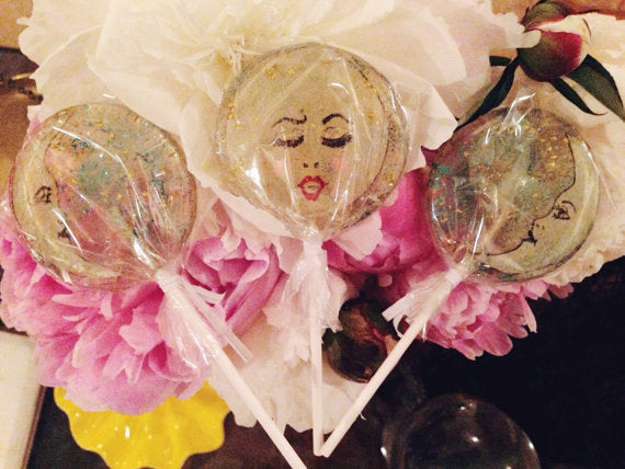 Vintage Paper Moon Lollipops, 3 Included