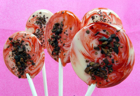 Soho Peppermint Swirl Lollipops - Seven Included