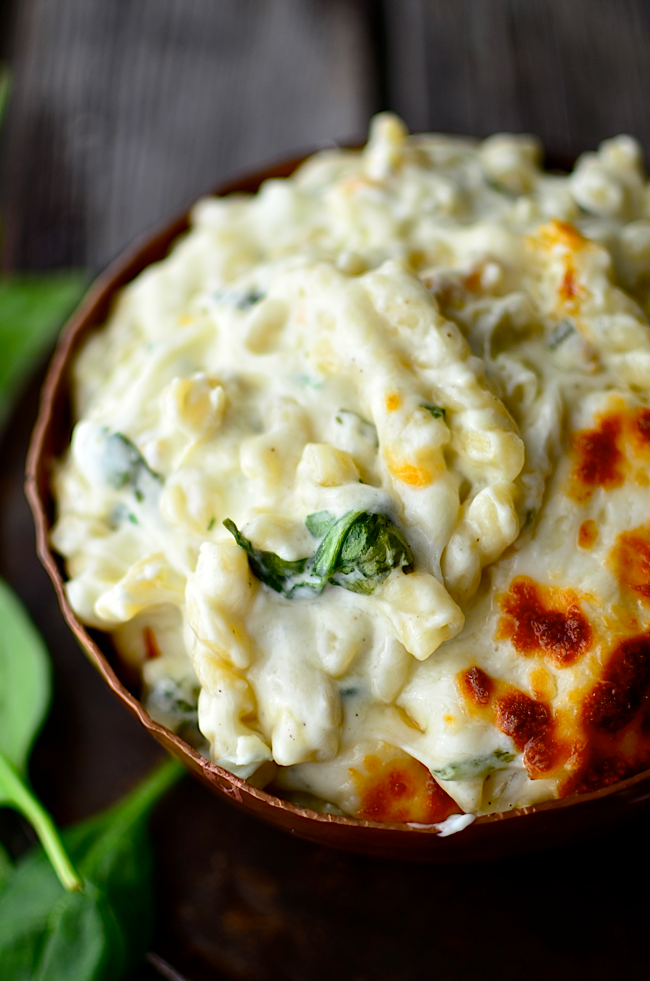 Spinach Artichoke Macaroni and Cheese
