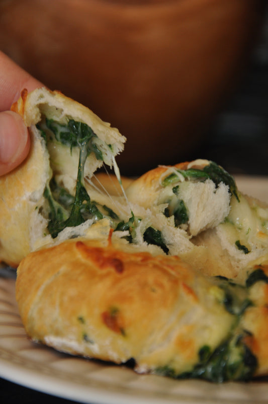 Spinach Feta Stuffed Pretzels - 6 oz- 24 per case