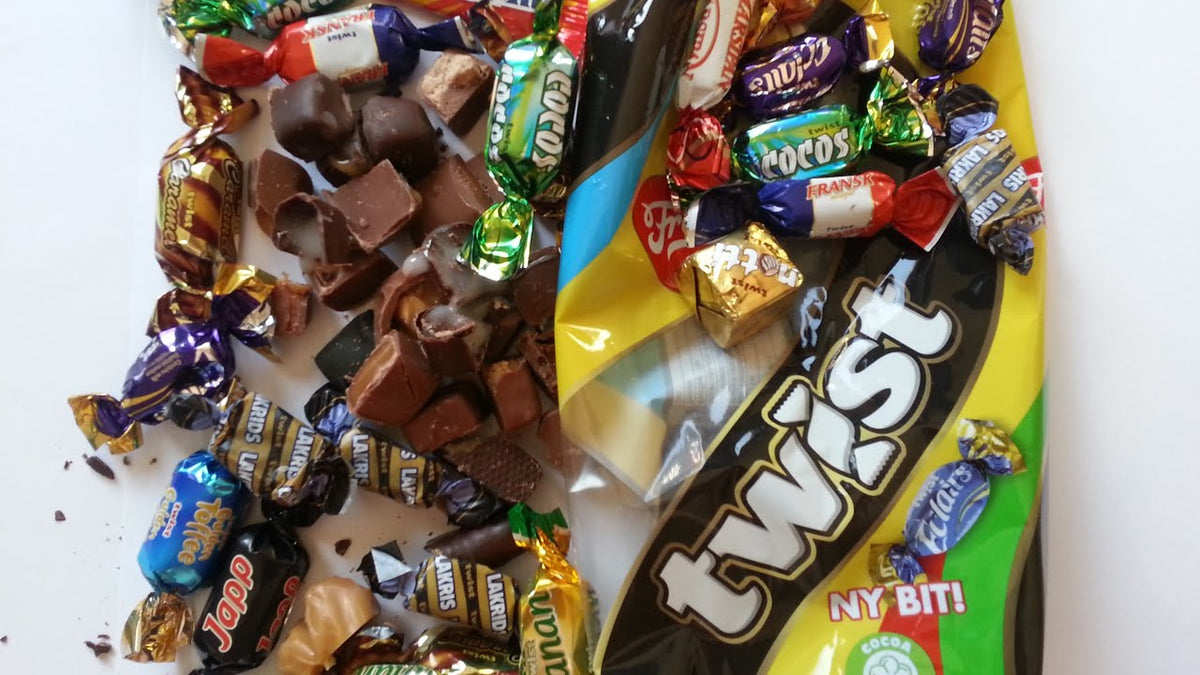 Freia Twist Treasure Cylinder 1.5 kg |The “Don’t Touch My Favorite” Candy Jar