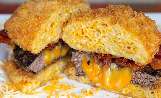 Ultimate Mac & Cheese Burger