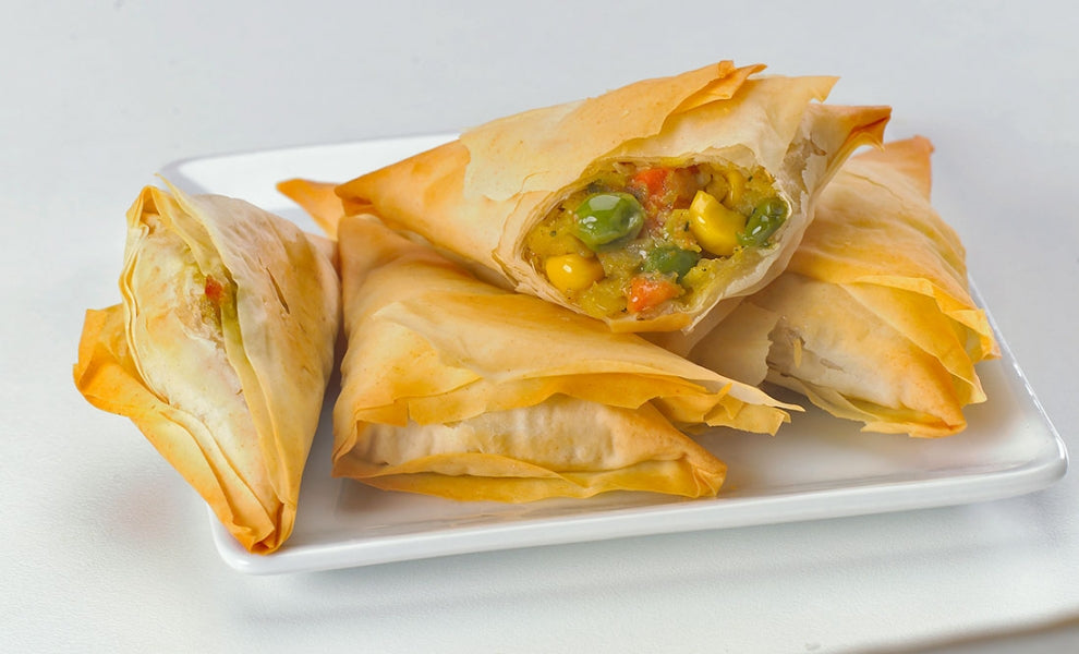 Vegetable Samosa - 56 pieces per tray