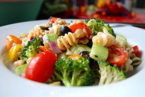 Veggie Pasta Salad with Zesty Italian Dressing