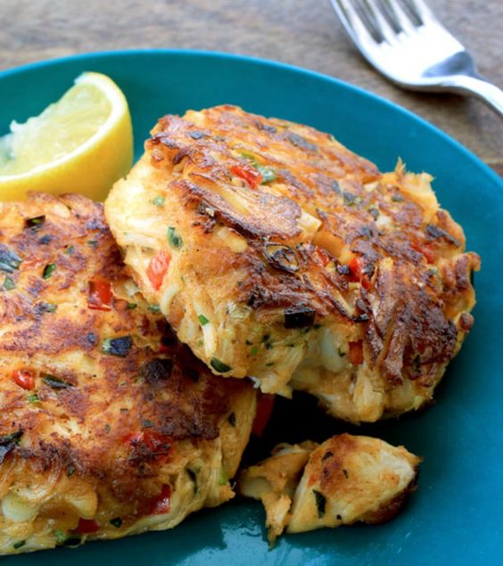 Jumbo Scalibut Cakes™ with Dipping Sauce - Four 5 oz