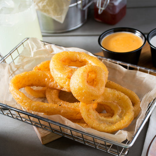 Brewcity Beer Battered Thick Onion Rings - 2.5 lb - 6/Case